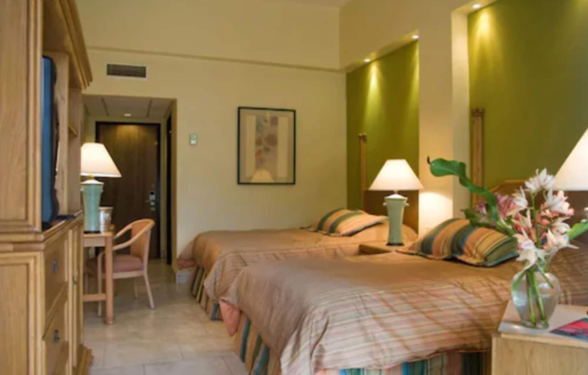 Karibe Hotel Port-au-Prince Esterno foto